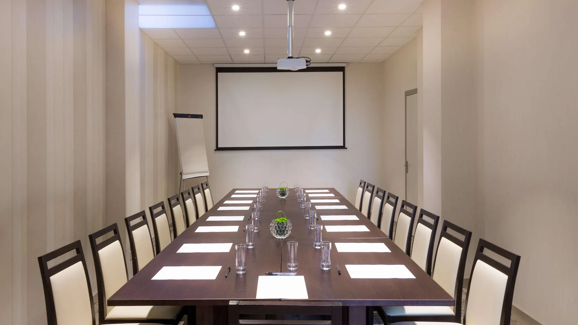 Hotel Le Rive Droite & Spa Lourdes