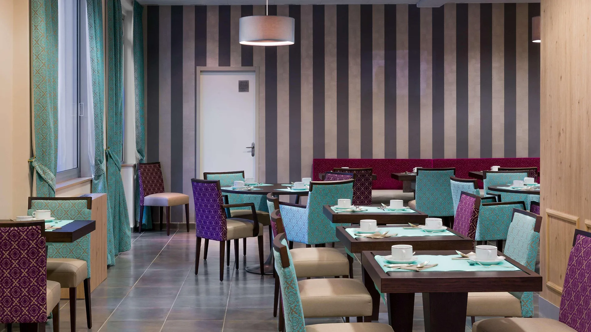 Hotel Le Rive Droite & Spa Lourdes 4*,